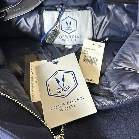 HOODED PARKA, - Picture 7 of 11